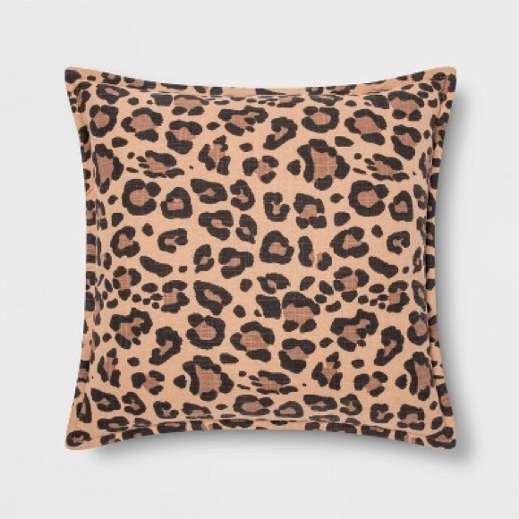 NEW Threshold 18” Square Leopard Print Linen Neutral Throw Accent Pillow